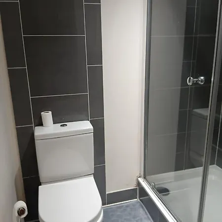 Beautiful 2 Storey In North Yorkshire Town Centre