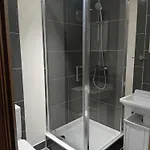 Modern Town Centre 2 Story 2 Bedroom Tatil Evi *