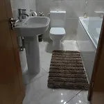 Modern Town Centre 2 Story 2 Bedroom *